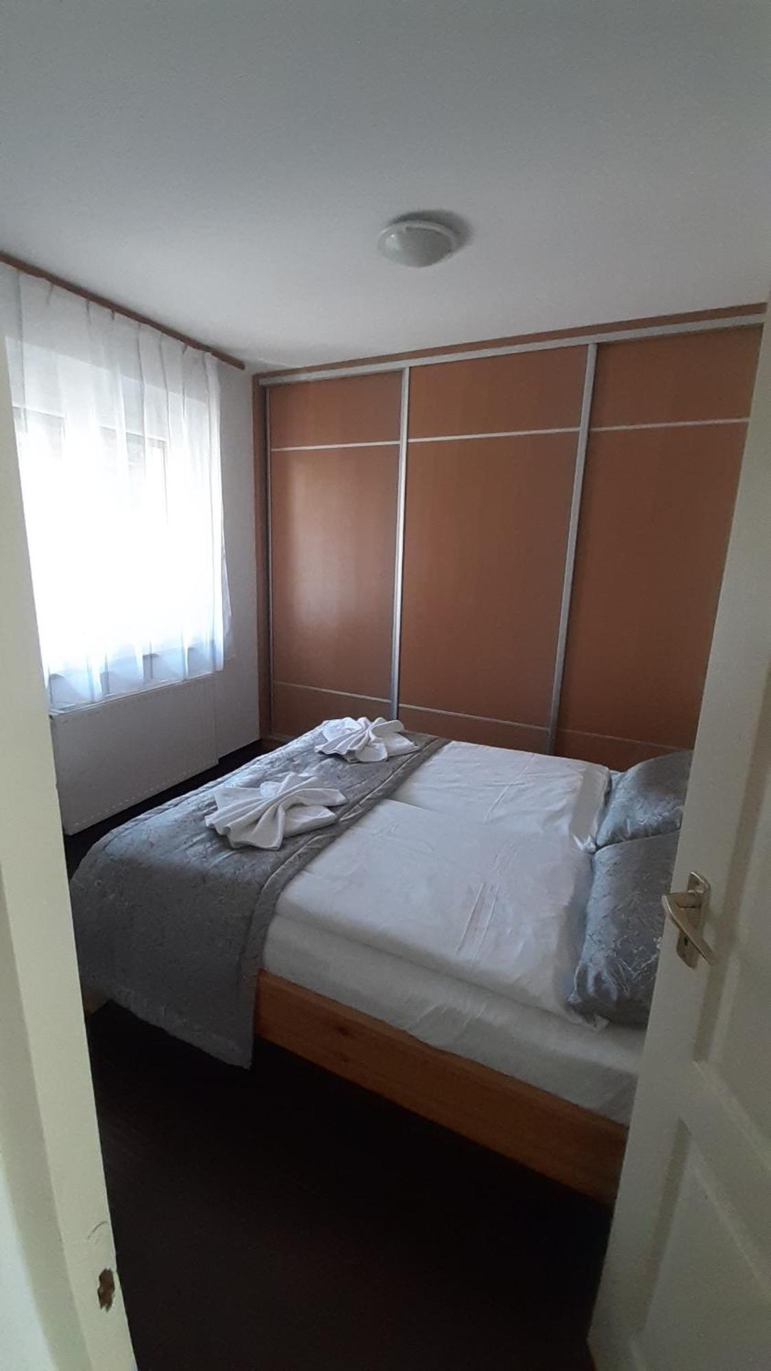 Mary Apartmanház Hévíz Exterior foto